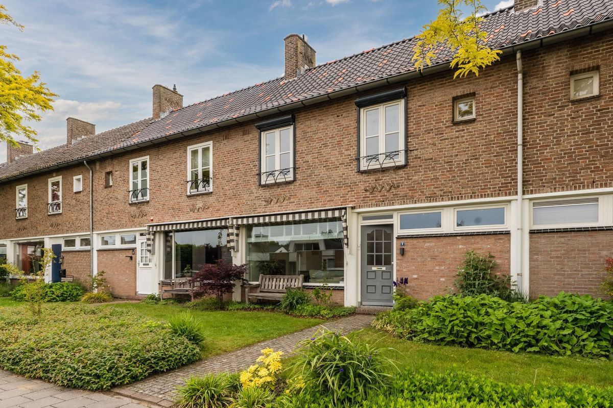 Biezenstraat 8 Photo Blur 5