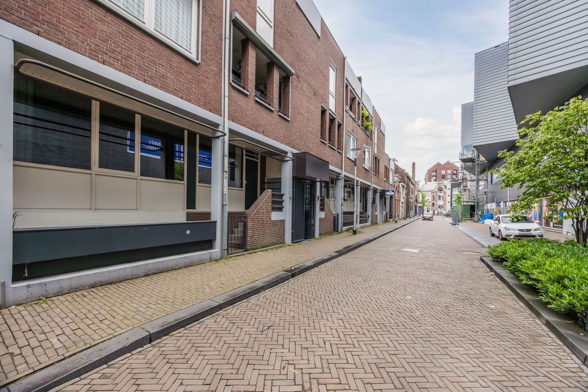 Magazijnstraat 8 - b Photo Blur 32