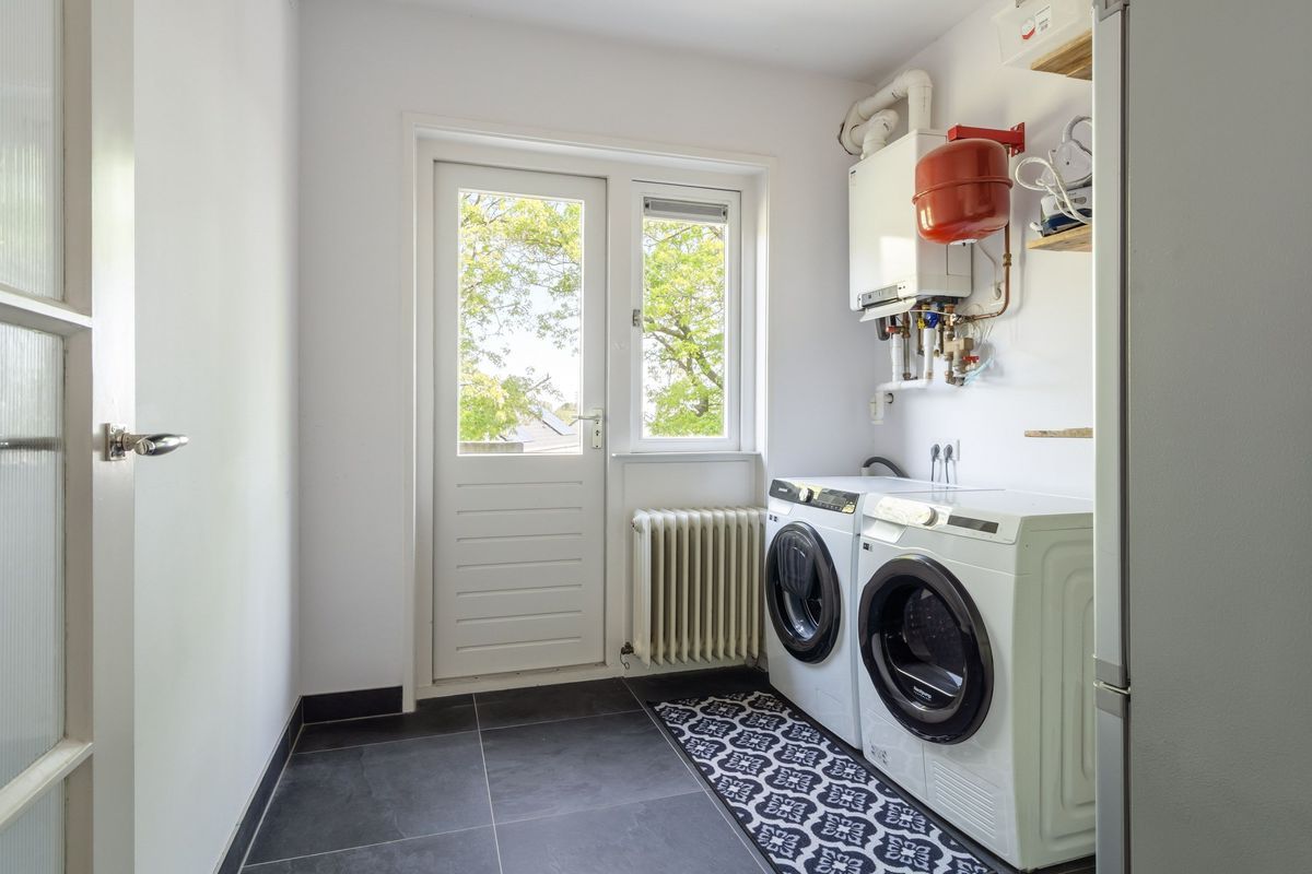 Dr. Struyckenstraat 104 - C Photo Blur 21