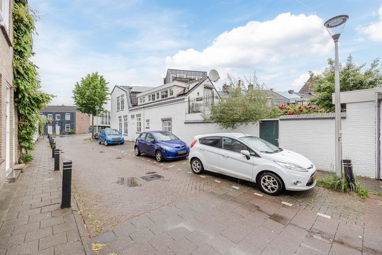Bredaseweg 170 Photo 1