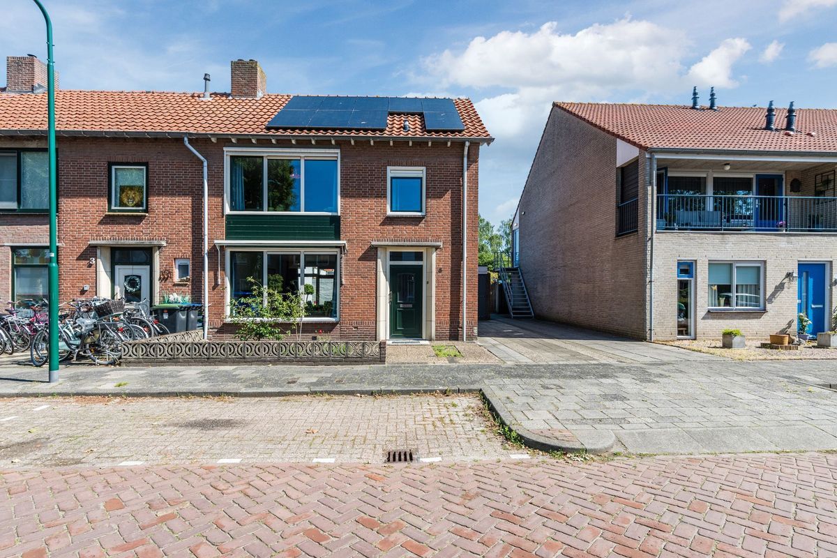 Eikenstraat 5 Photo Blur 48