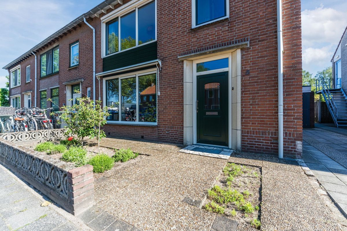 Eikenstraat 5 Photo Blur 49