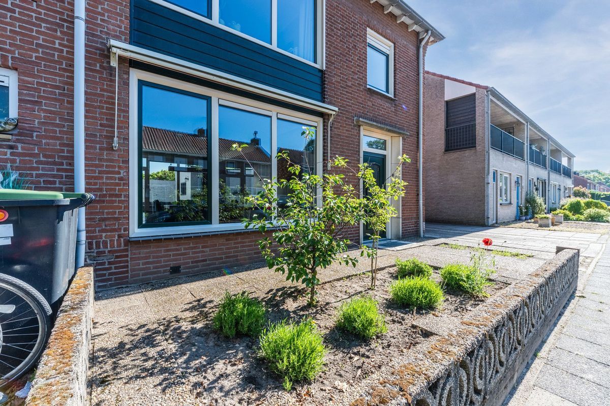 Eikenstraat 5 Photo Blur 50