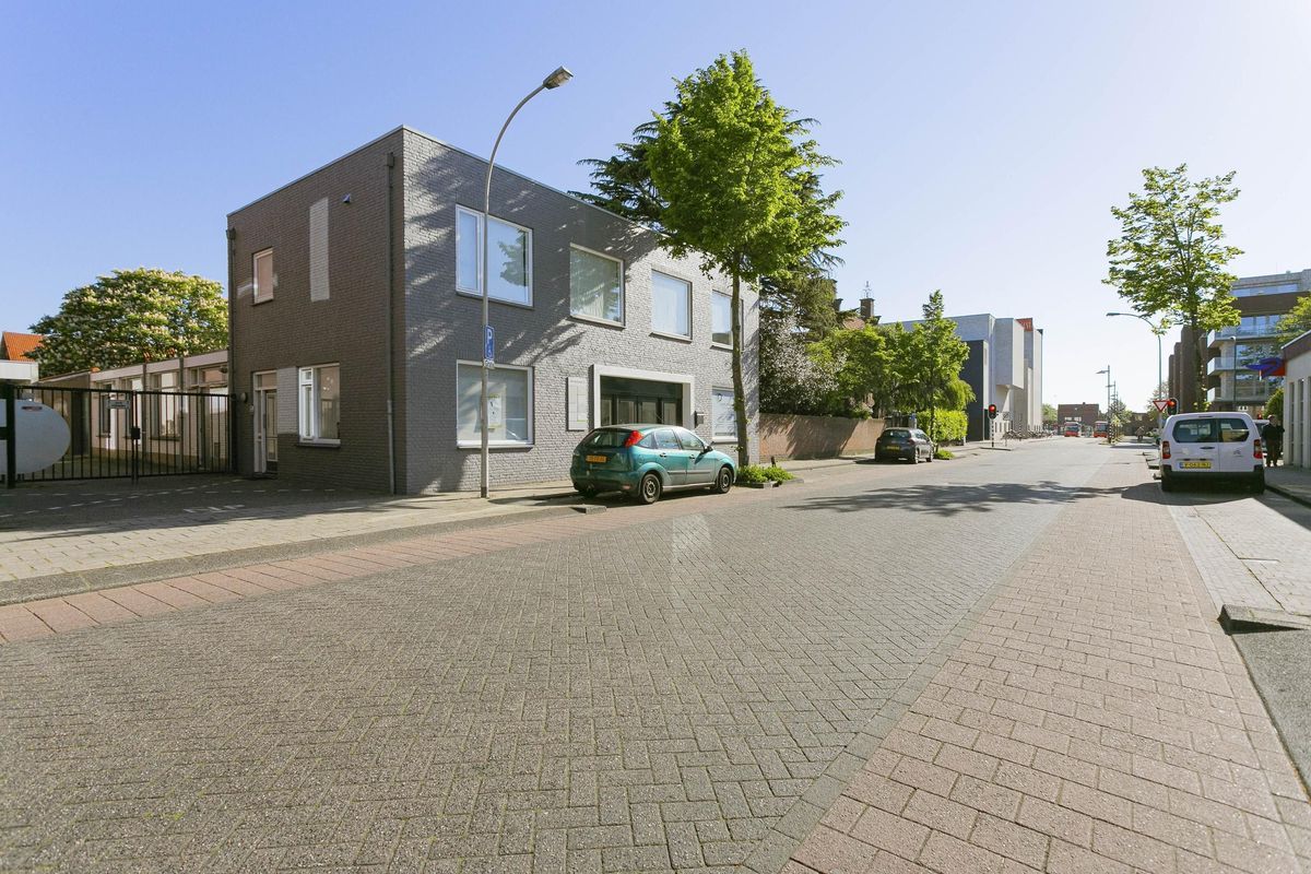 Irenestraat 5 Photo Blur 1