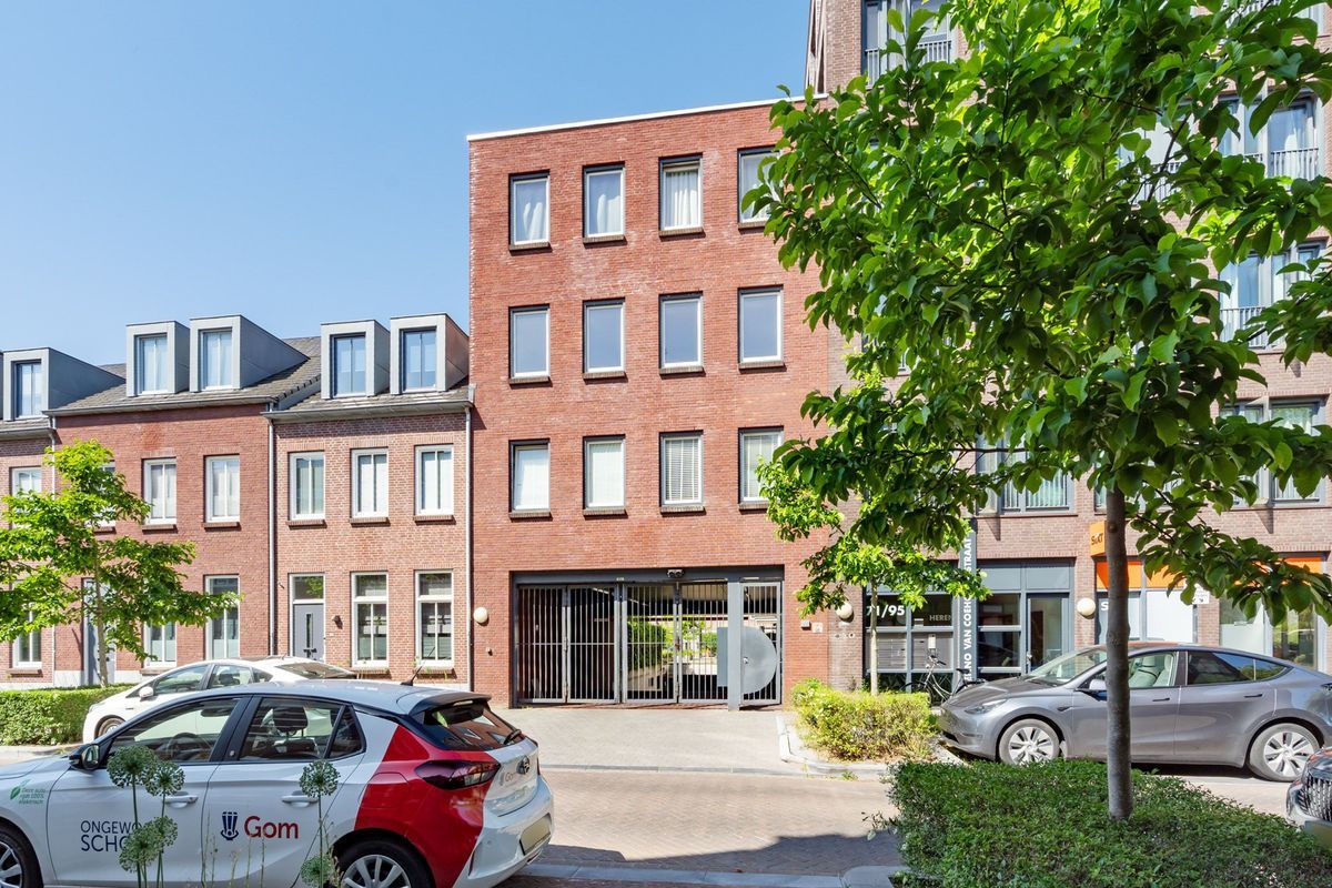 Menno van Coehoornstraat 77 Photo Blur 39