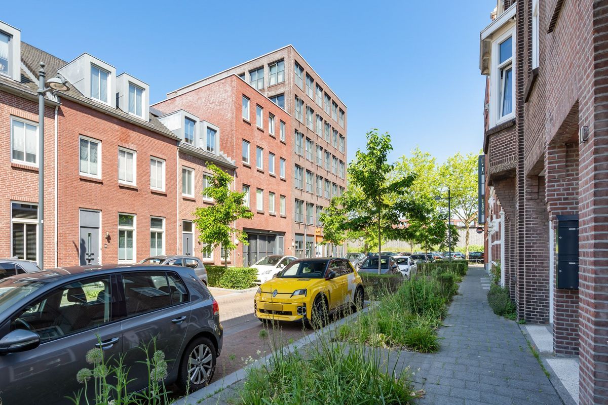 Menno van Coehoornstraat 77 Photo Blur 43