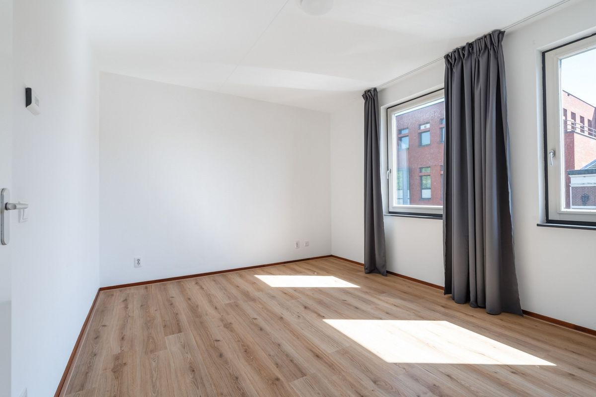 Menno van Coehoornstraat 77 Photo Blur 24