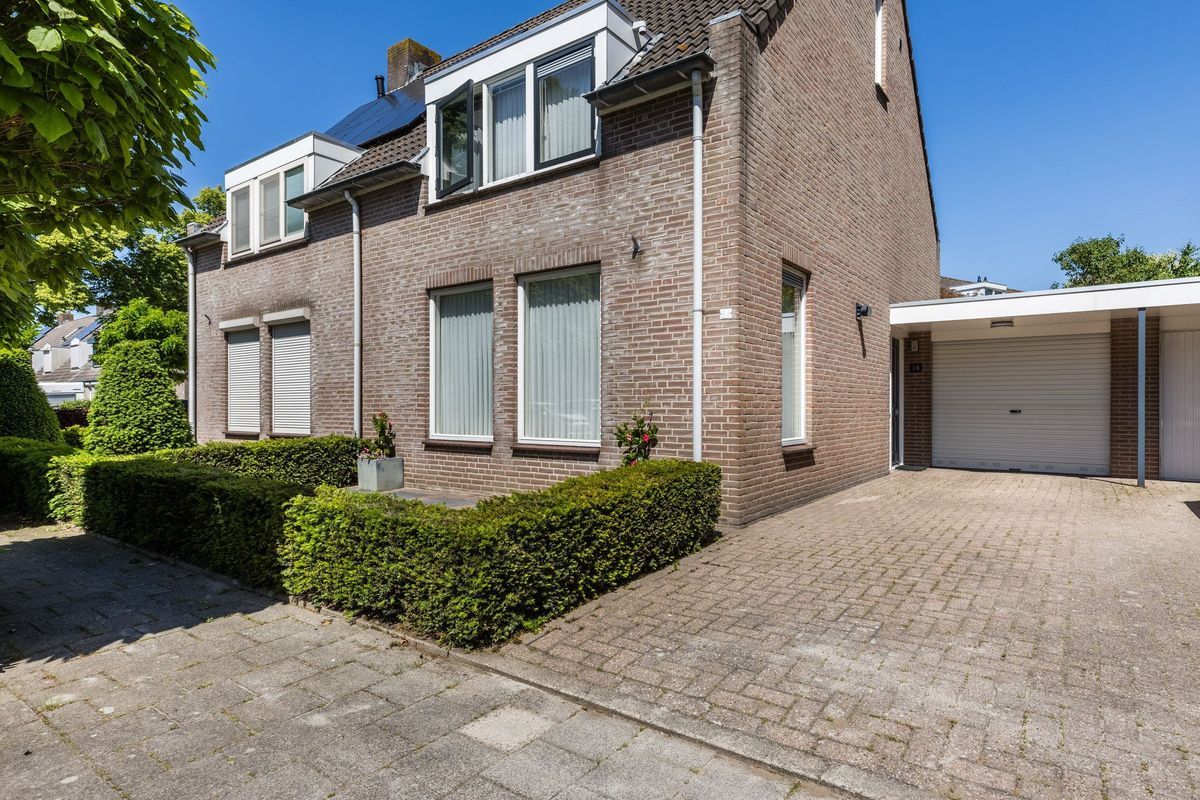 Marga Klompéstraat 64 Photo Blur 26