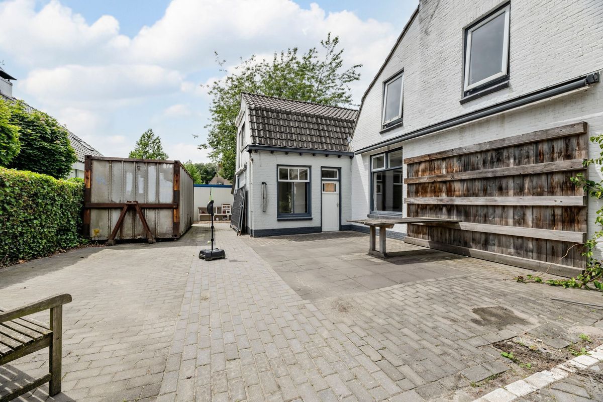Kerkstraat 52 - A Photo Blur 25