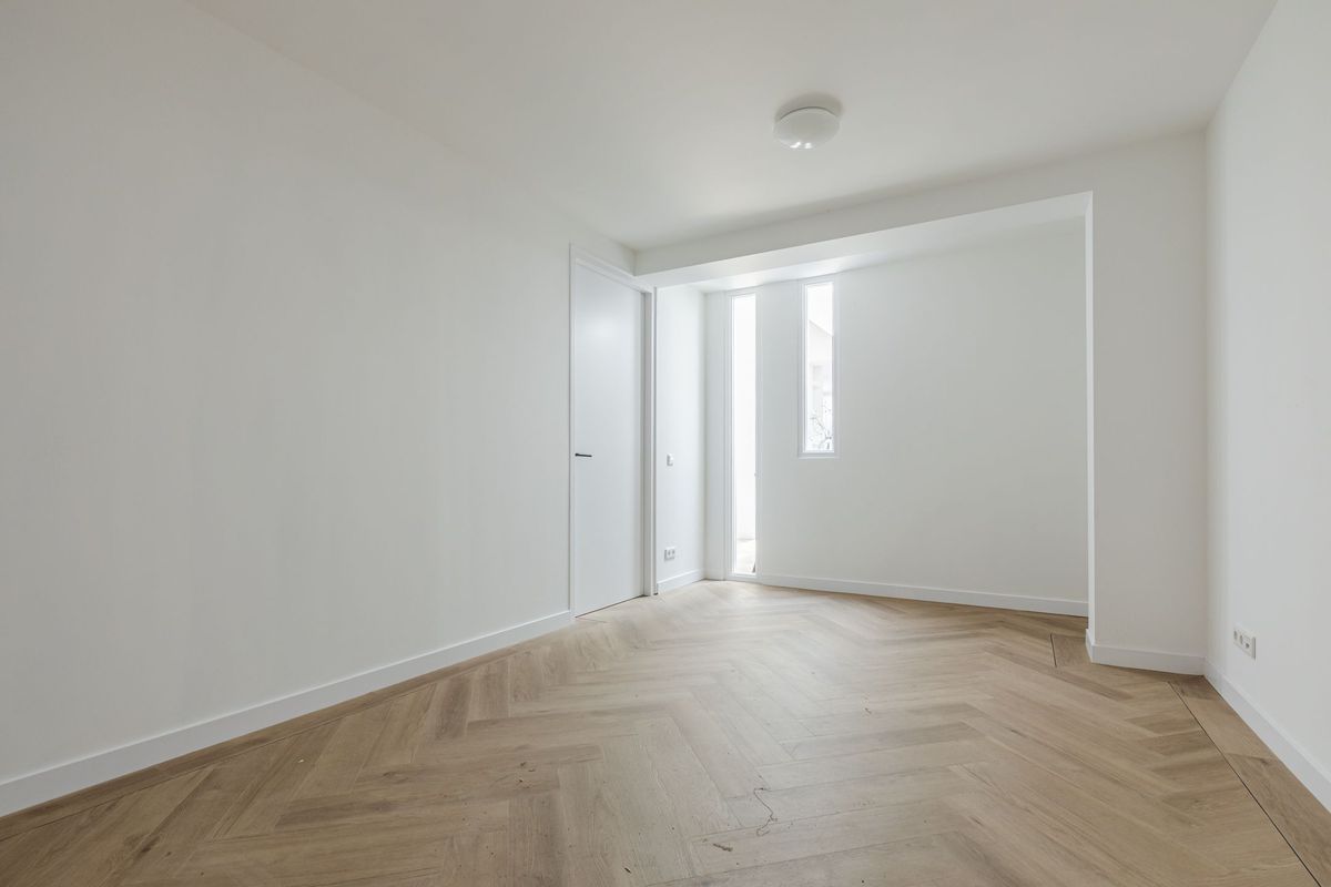 Frater Paulussehof 4 Photo Blur 14