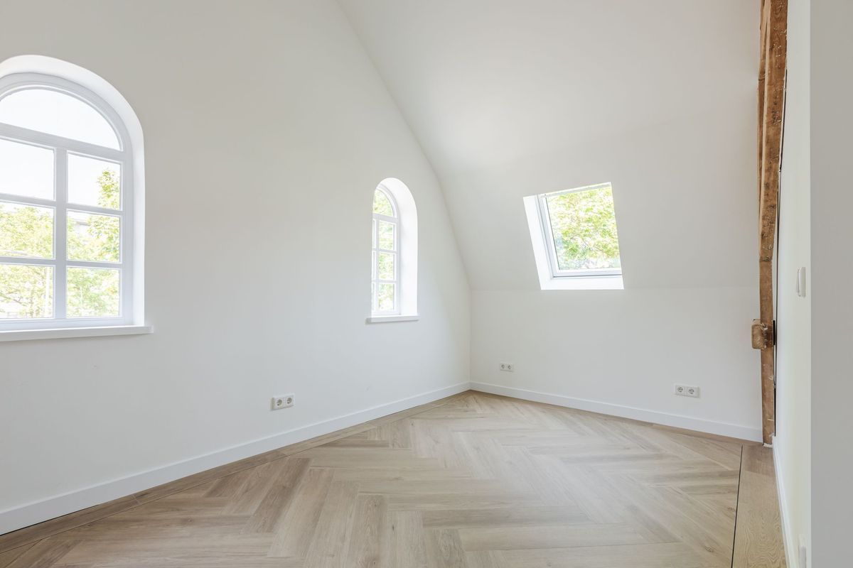 Frater Paulussehof 4 Photo Blur 20