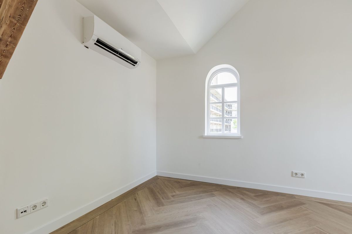 Frater Paulussehof 4 Photo Blur 22