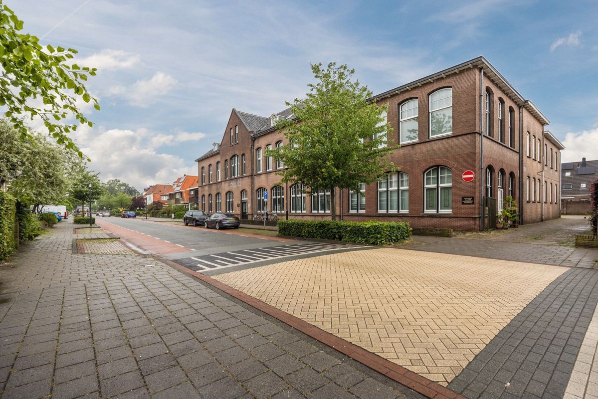 Mr. van Coothstraat 55 - 27 Photo Blur 2