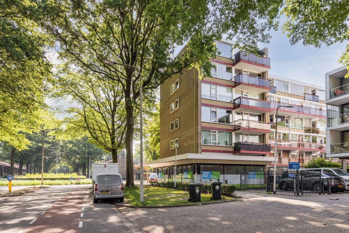 Postelse Hoeflaan 61 - a Photo Blur 0