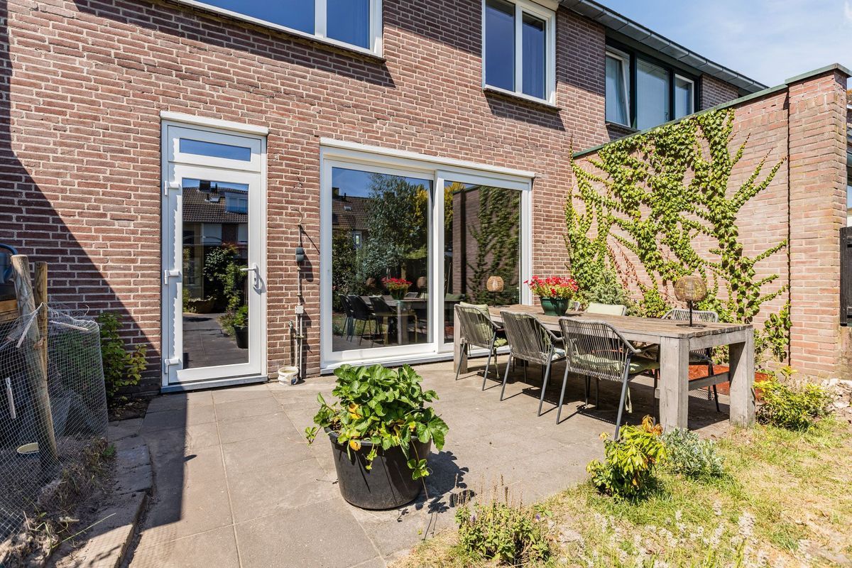 Hoeksestraat 45 Photo Blur 22