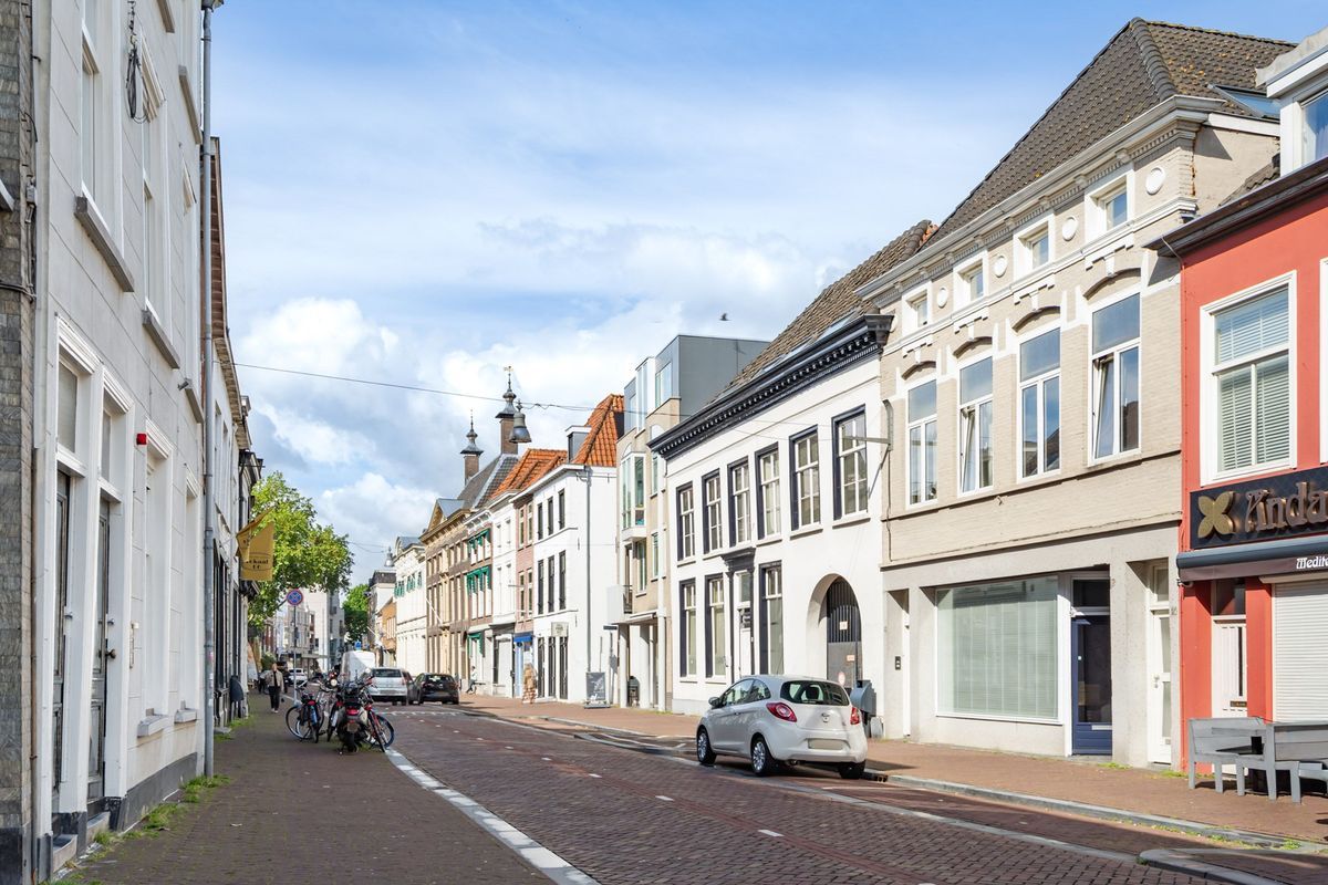 Boschstraat 49 - B Photo Blur 23