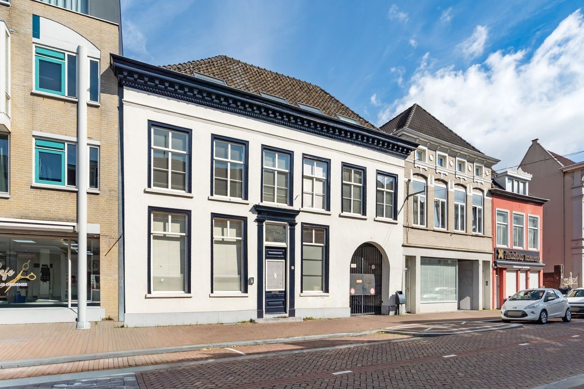 Boschstraat 49 - B Photo Blur 22