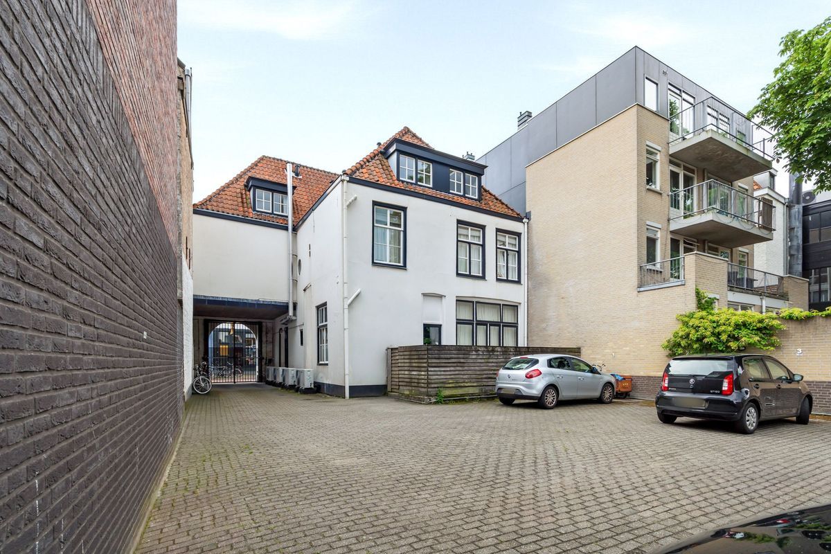 Boschstraat 49 - B Photo Blur 20