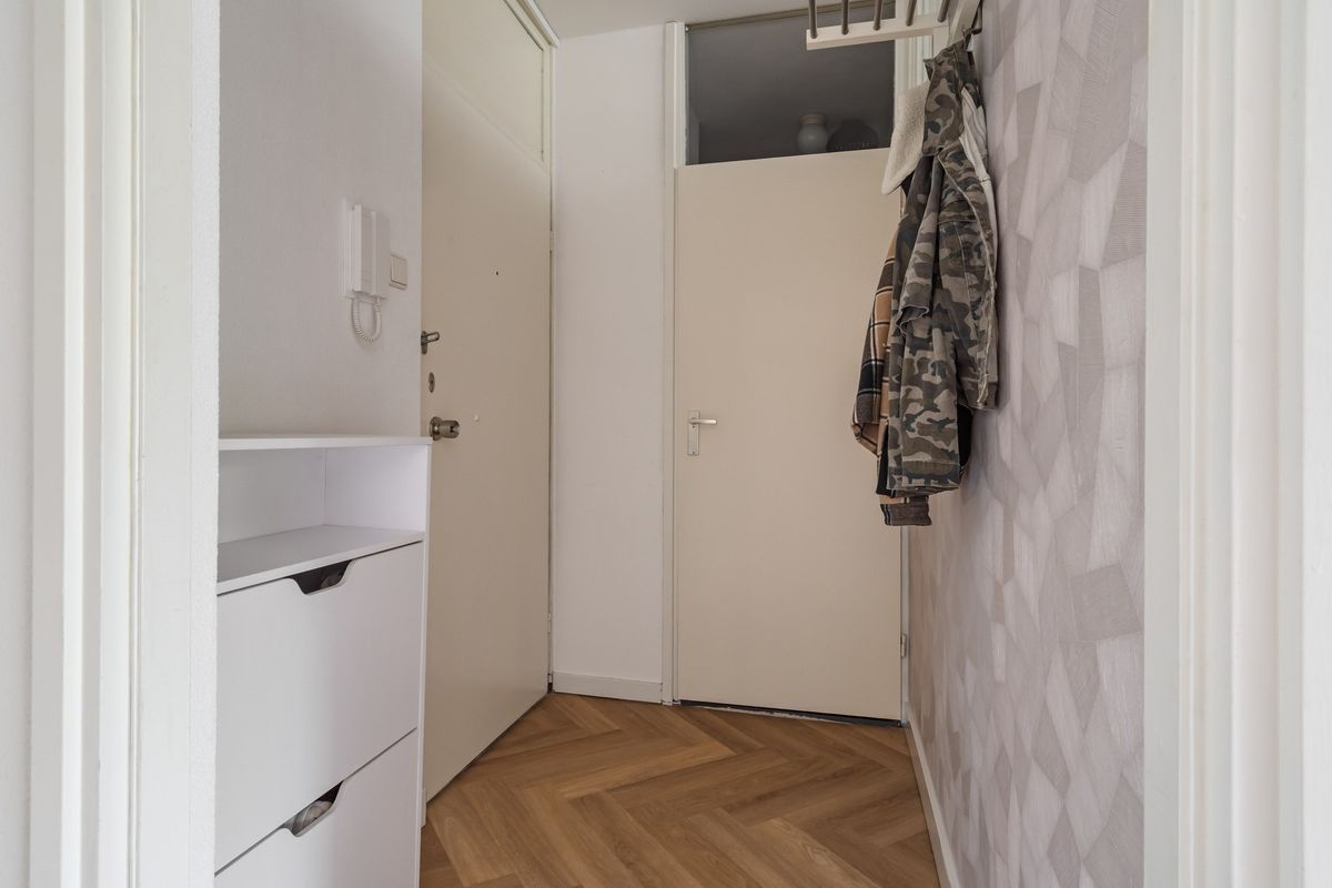 Lelystraat 2 - C22 Photo Blur 27