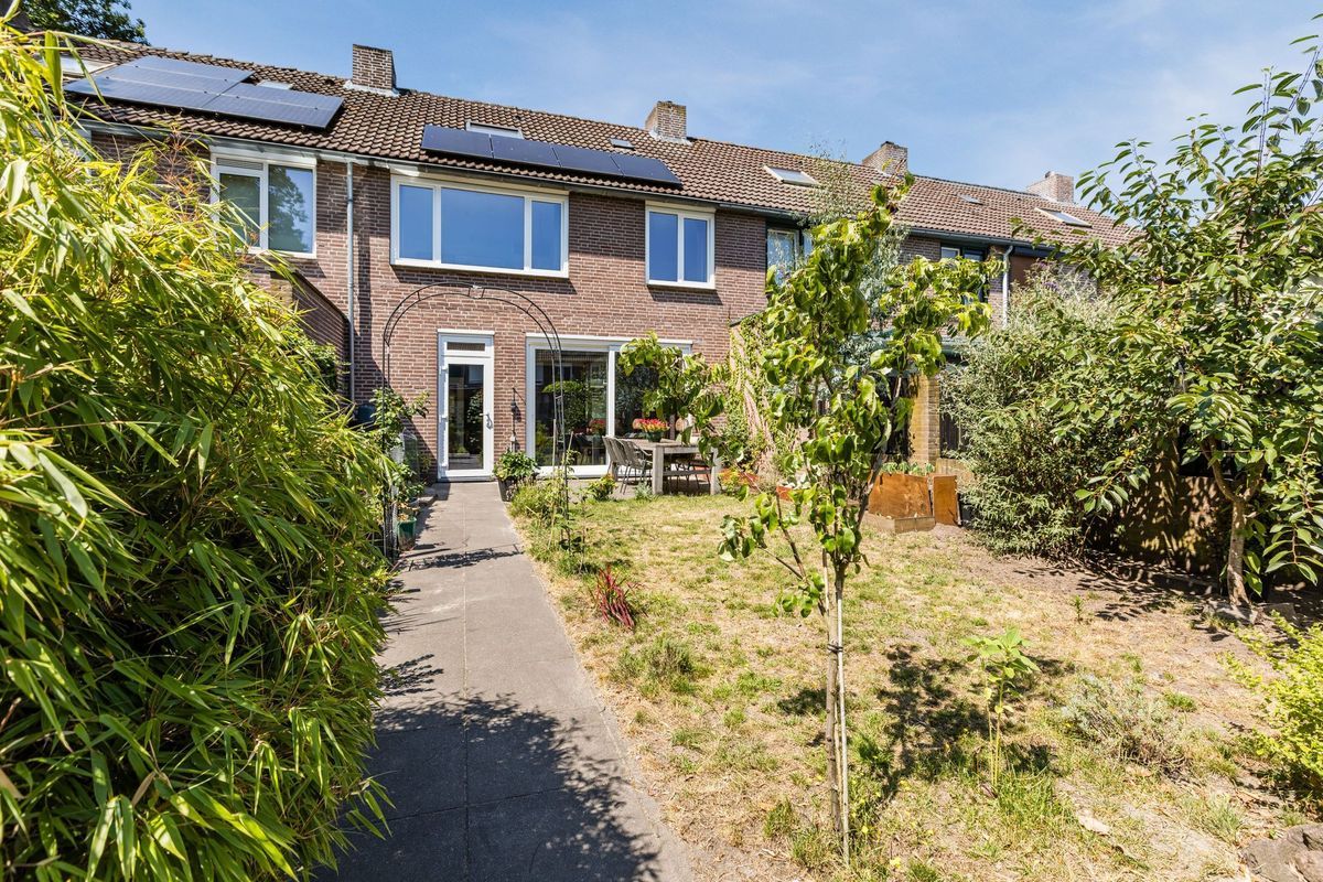 Hoeksestraat 45 Photo Blur 20