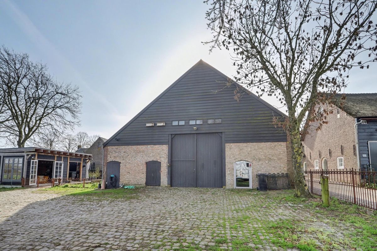 Lange Broekstraat 2 - a Photo Blur 75