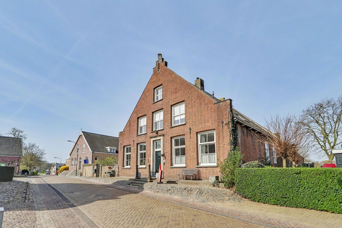 Lange Broekstraat 2 - a Photo Blur 5
