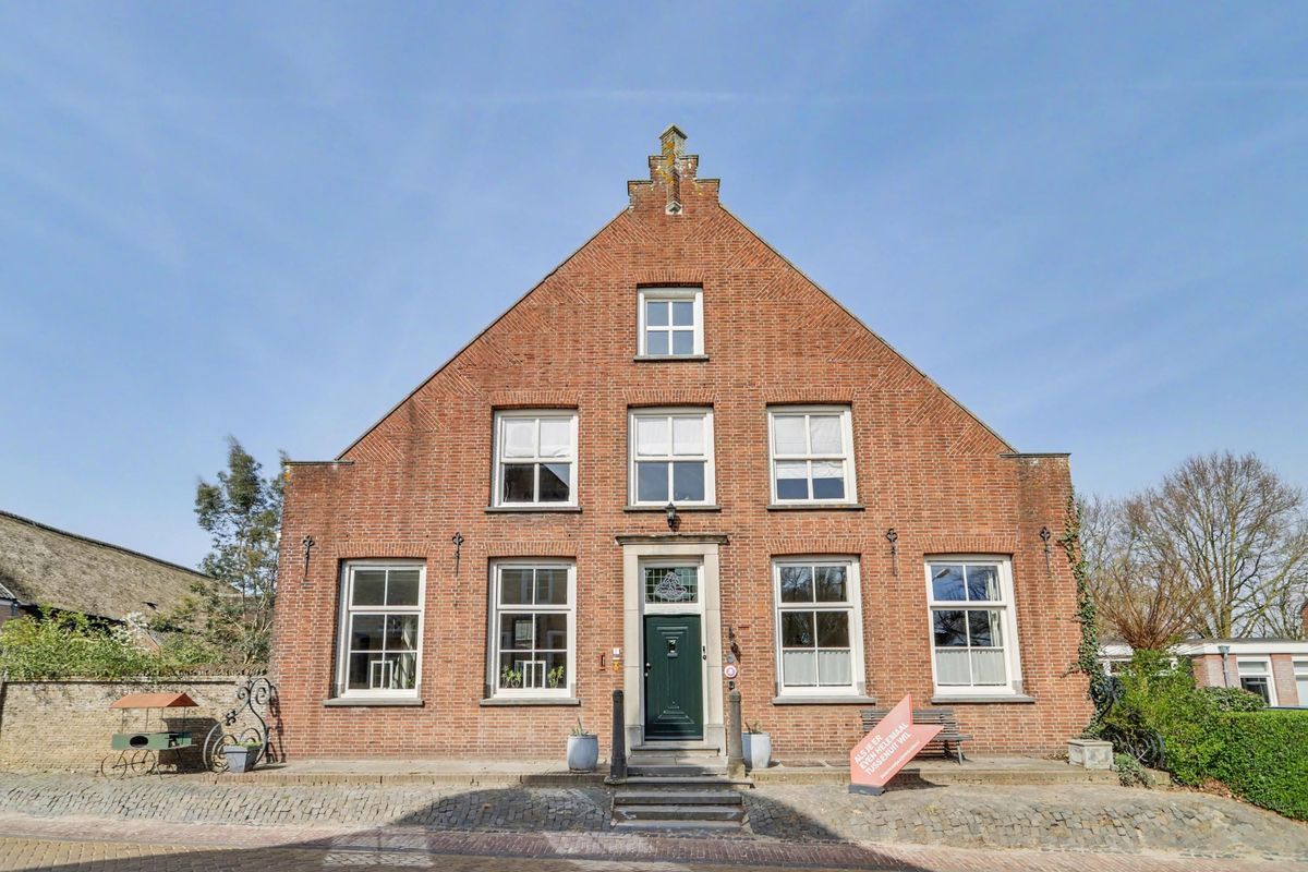 Lange Broekstraat 2 - a Photo Blur 107