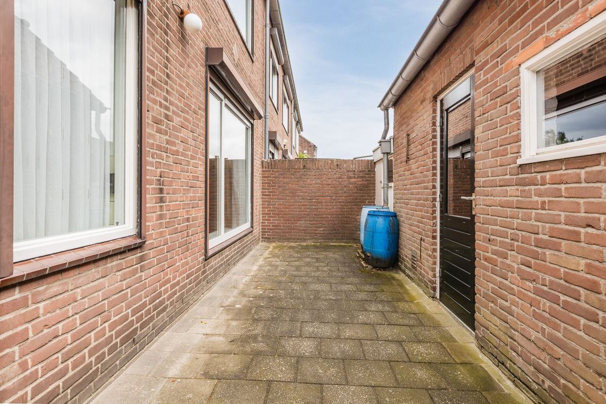 Ruysdaelstraat 55 Photo Blur 3