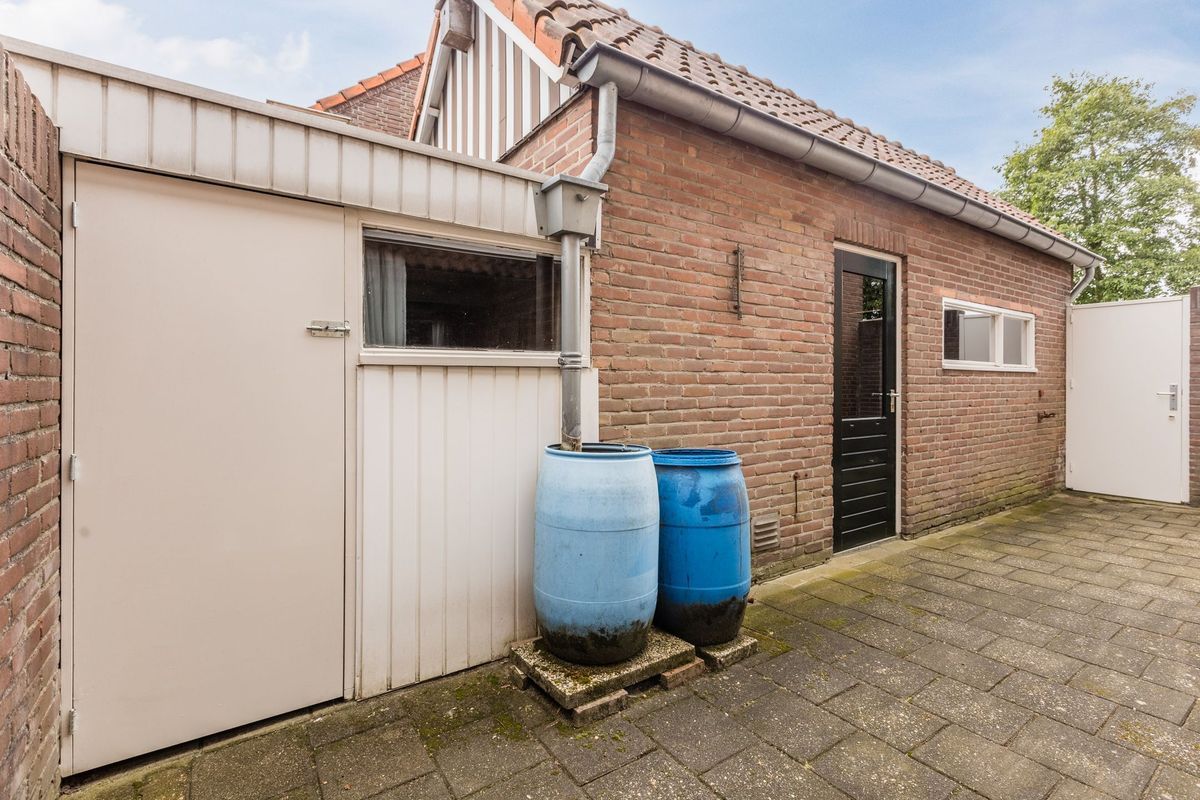 Ruysdaelstraat 55 Photo Blur 14