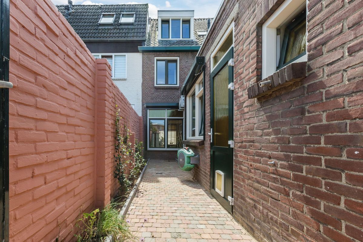 Molenstraat 23 Photo Blur 28