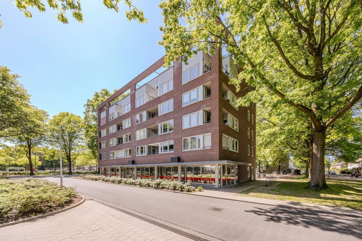 Verdiplein 81 - c Photo Blur 35