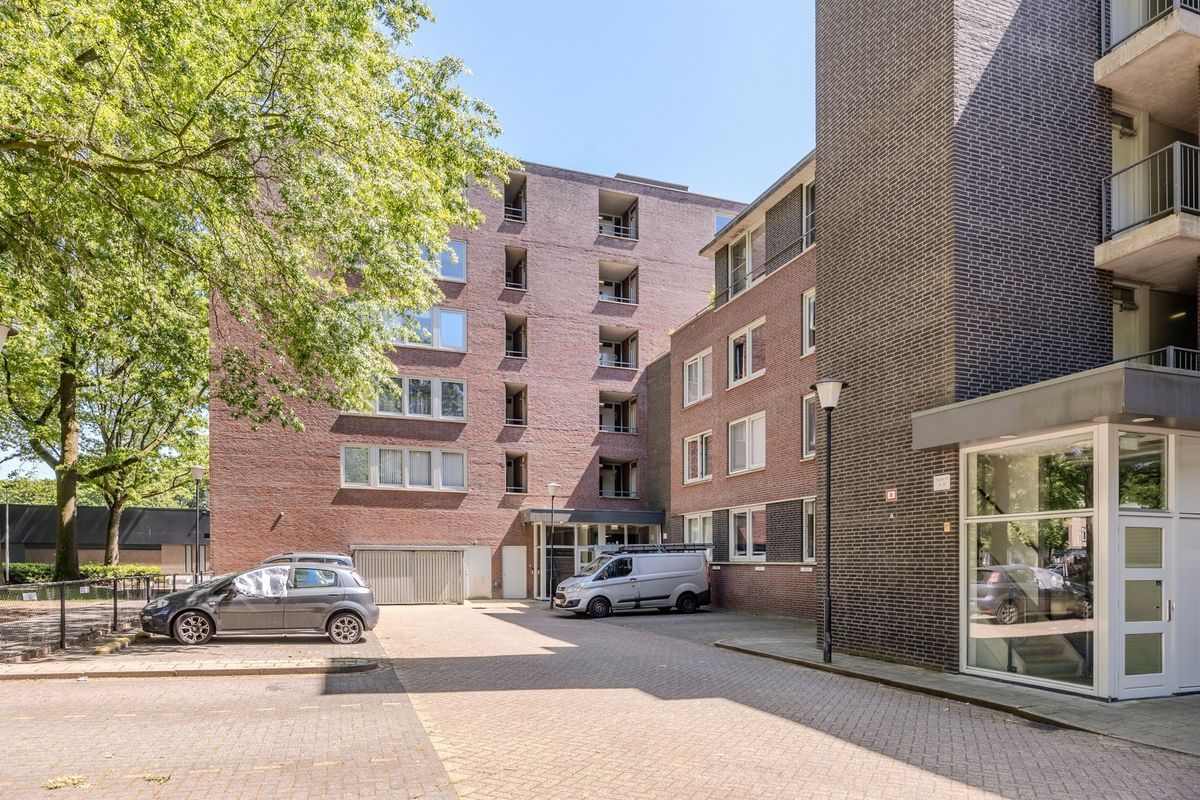 Verdiplein 81 - c Photo Blur 34