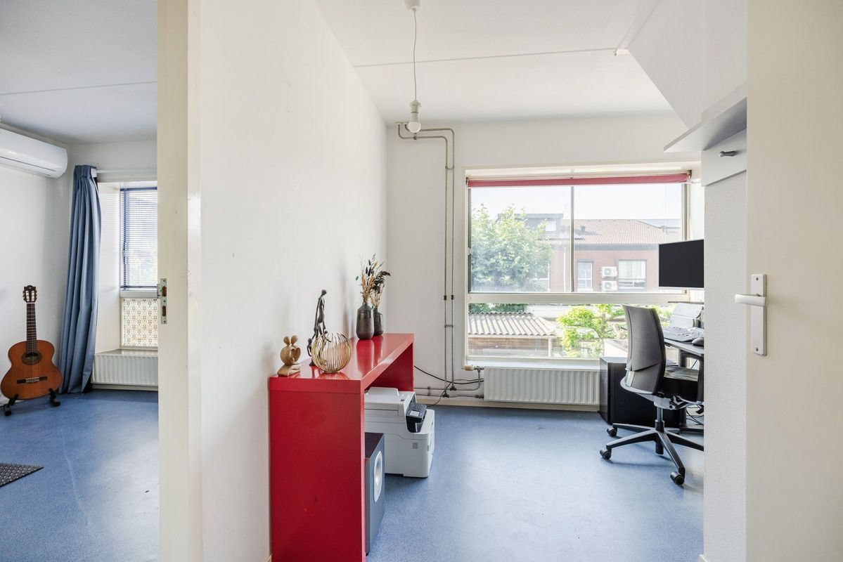 Schagenstraat 4 Photo Blur 18
