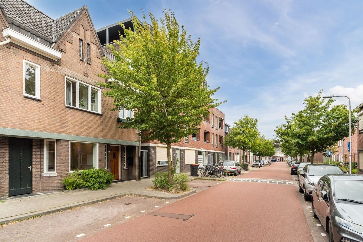 Valentijnstraat 14 Photo Blur 49