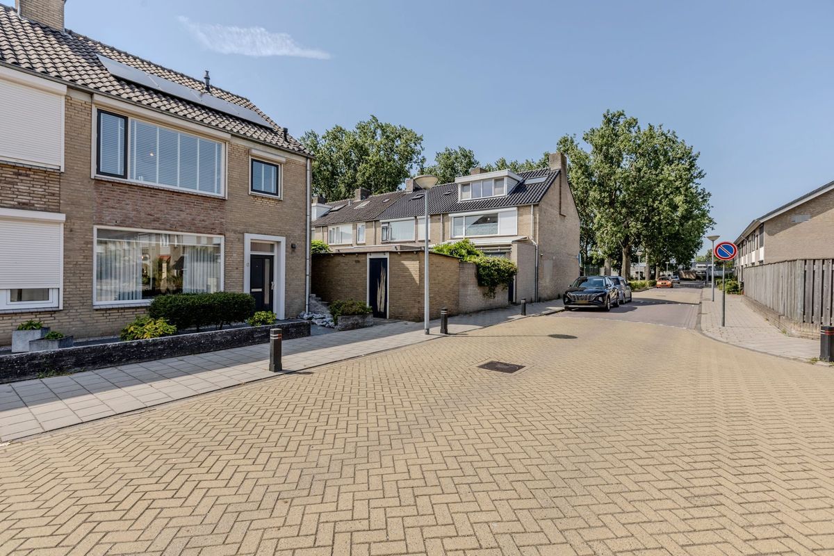 Dr. Donker Curtiusstraat 6 Photo Blur 40