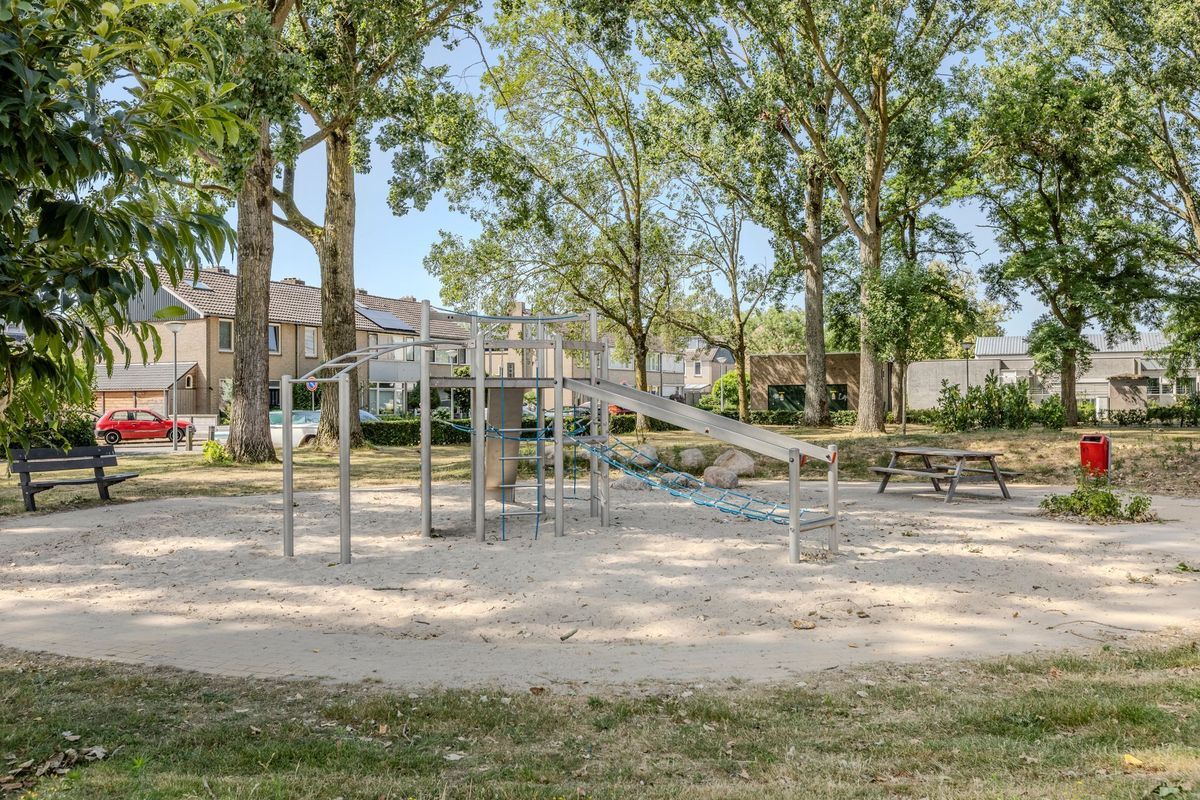 Dr. Donker Curtiusstraat 6 Photo Blur 43