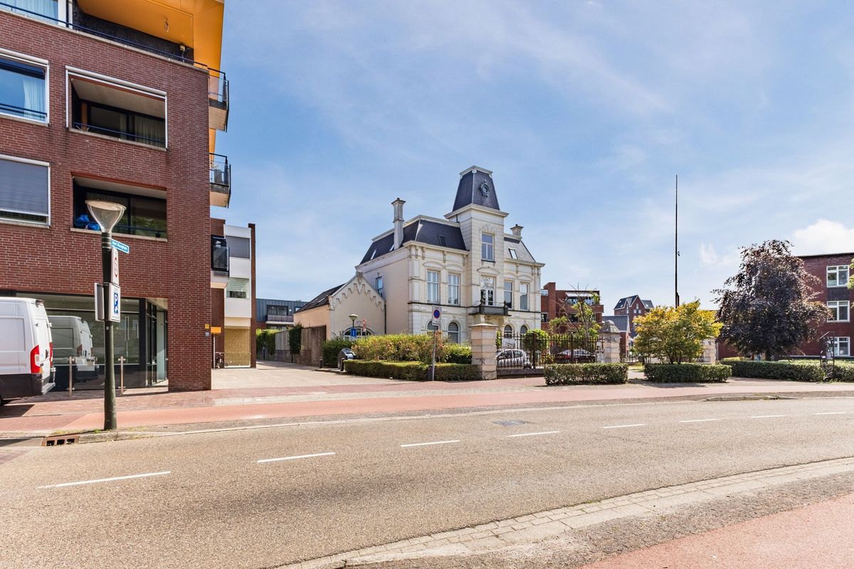 het Hooghuis 5 Photo Blur 40