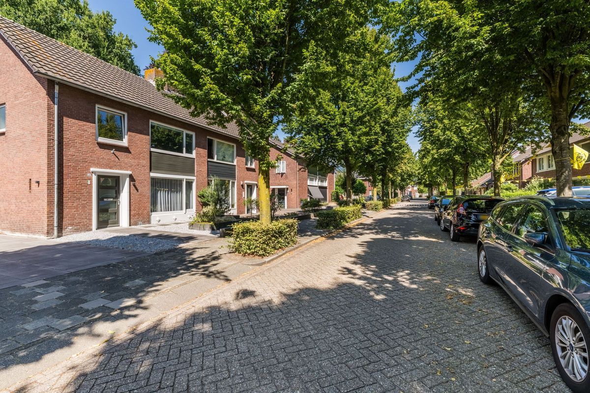 Willem van Duvenvoordestraat 12 Photo Blur 51