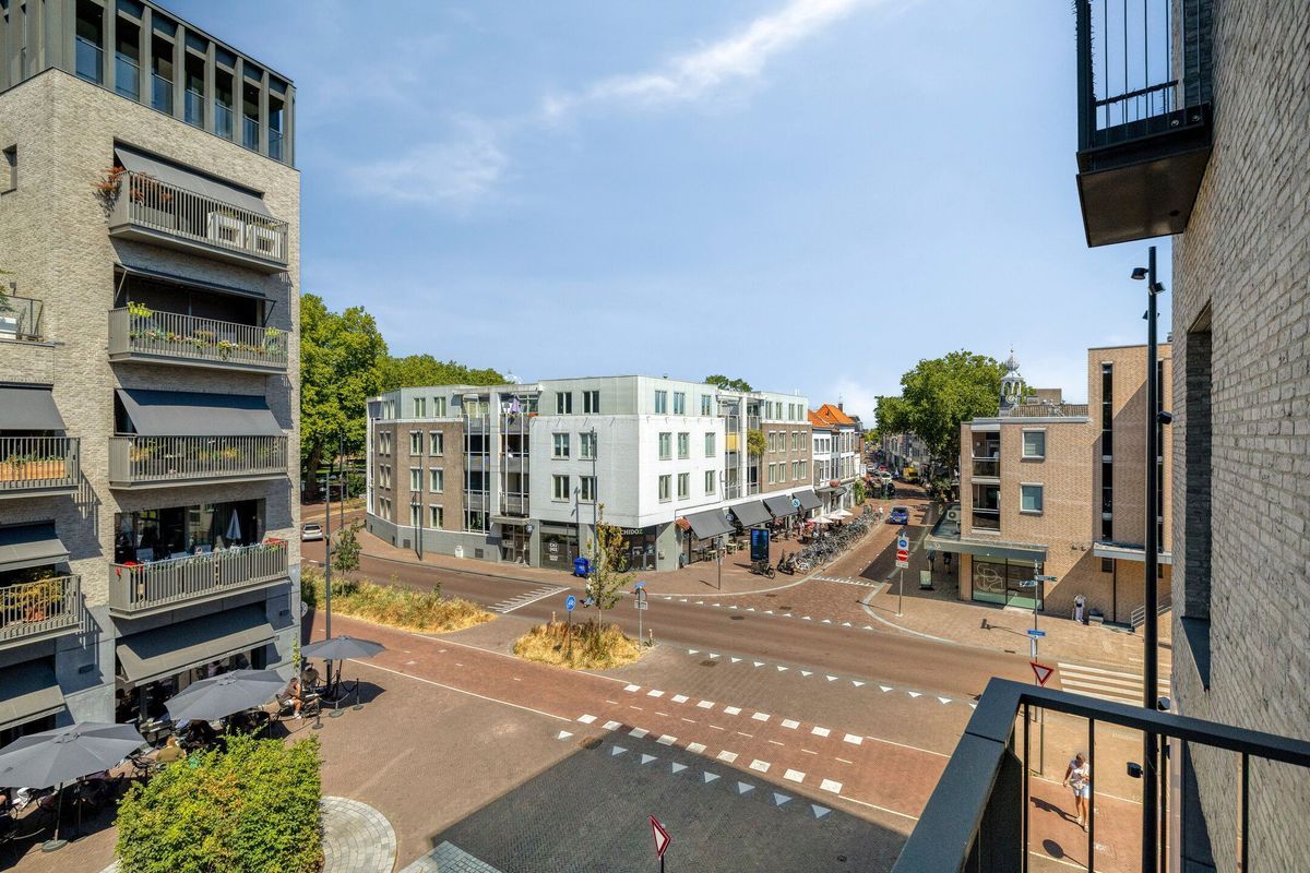 Wijngaardhof 20 Photo Blur 26