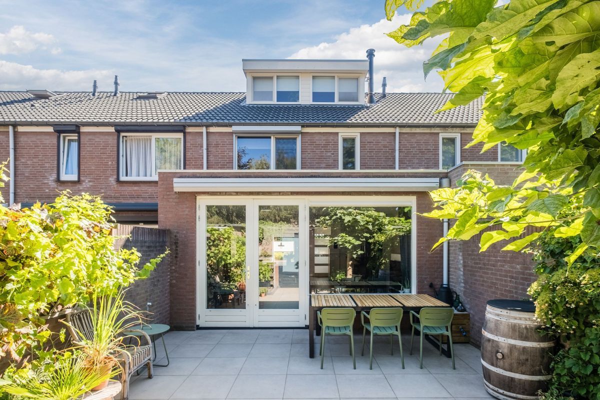 Kasteel Twikkelstraat 57 Photo Blur 1