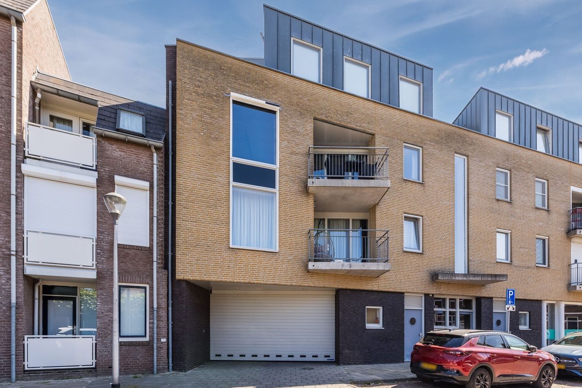 Kardinaal van Rossumstraat 76 Photo Blur 0