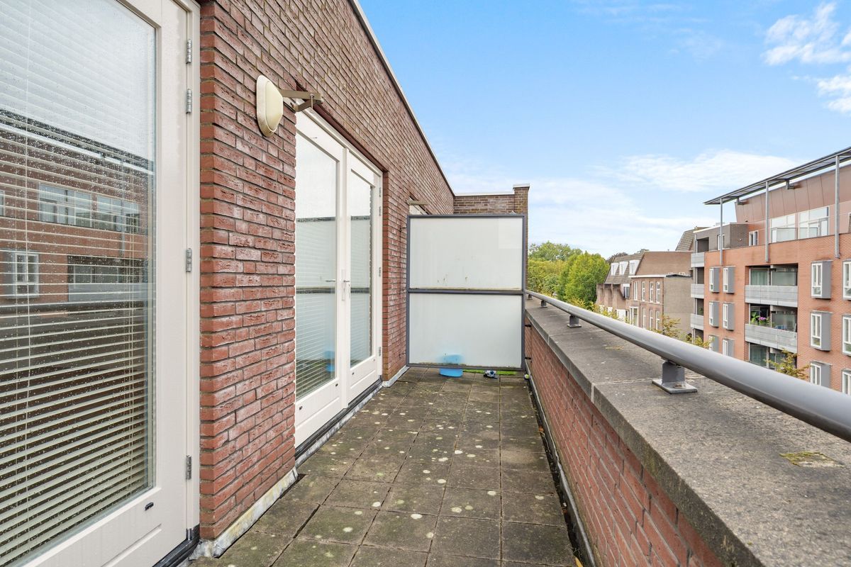 Meerten Verhoffstraat 10 - D23 Photo Blur 2
