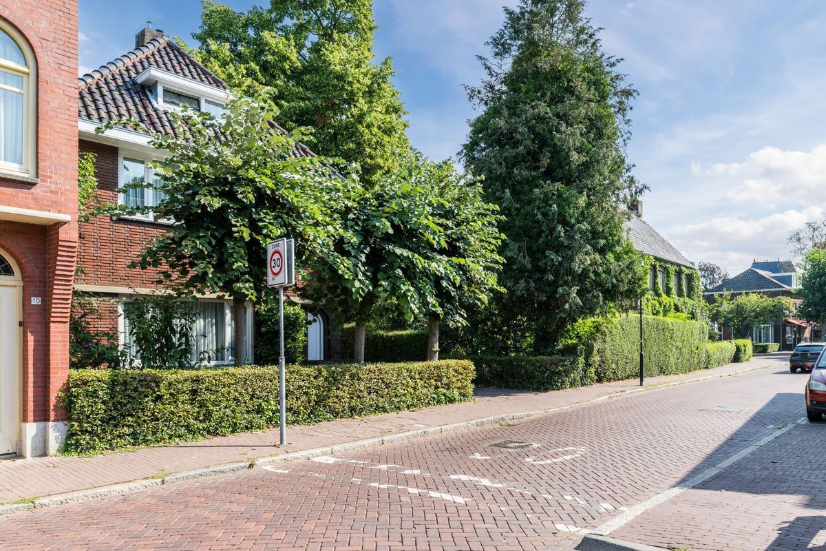 Oranjestraat 8 Photo Blur 57
