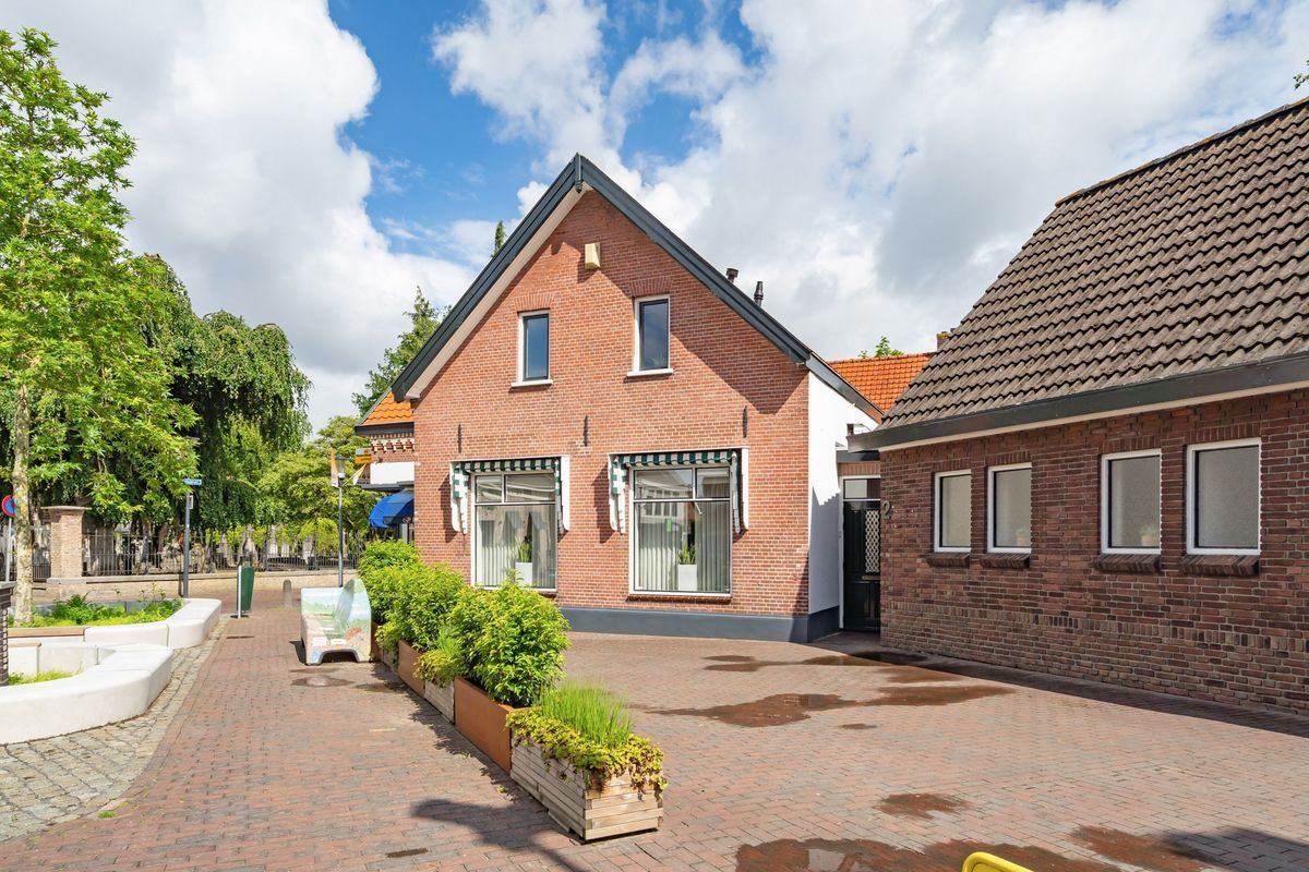 Kerkstraat 2 Photo Blur 46