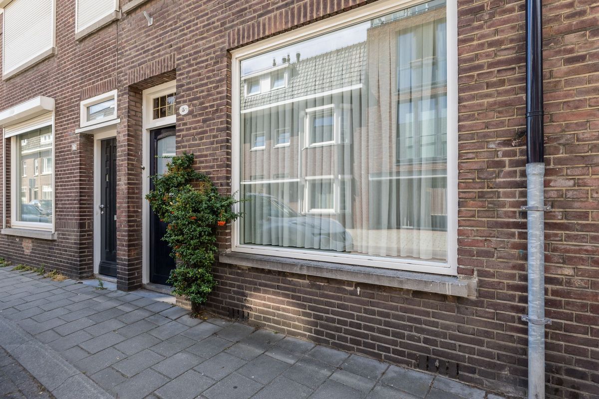 Noord-Besterdstraat 5 Photo Blur 29