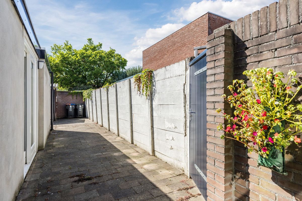 Noord-Besterdstraat 5 Photo Blur 23