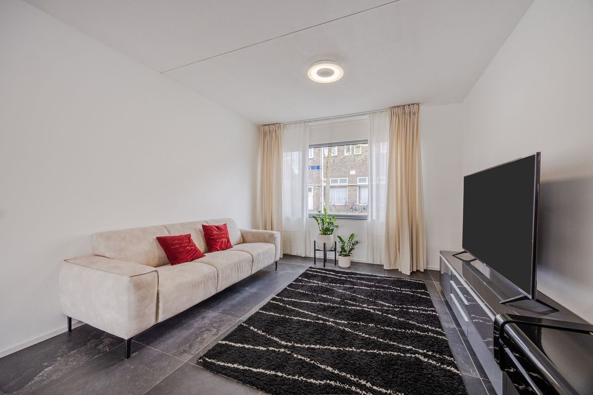 Veestraat 139 - b Photo Blur 6