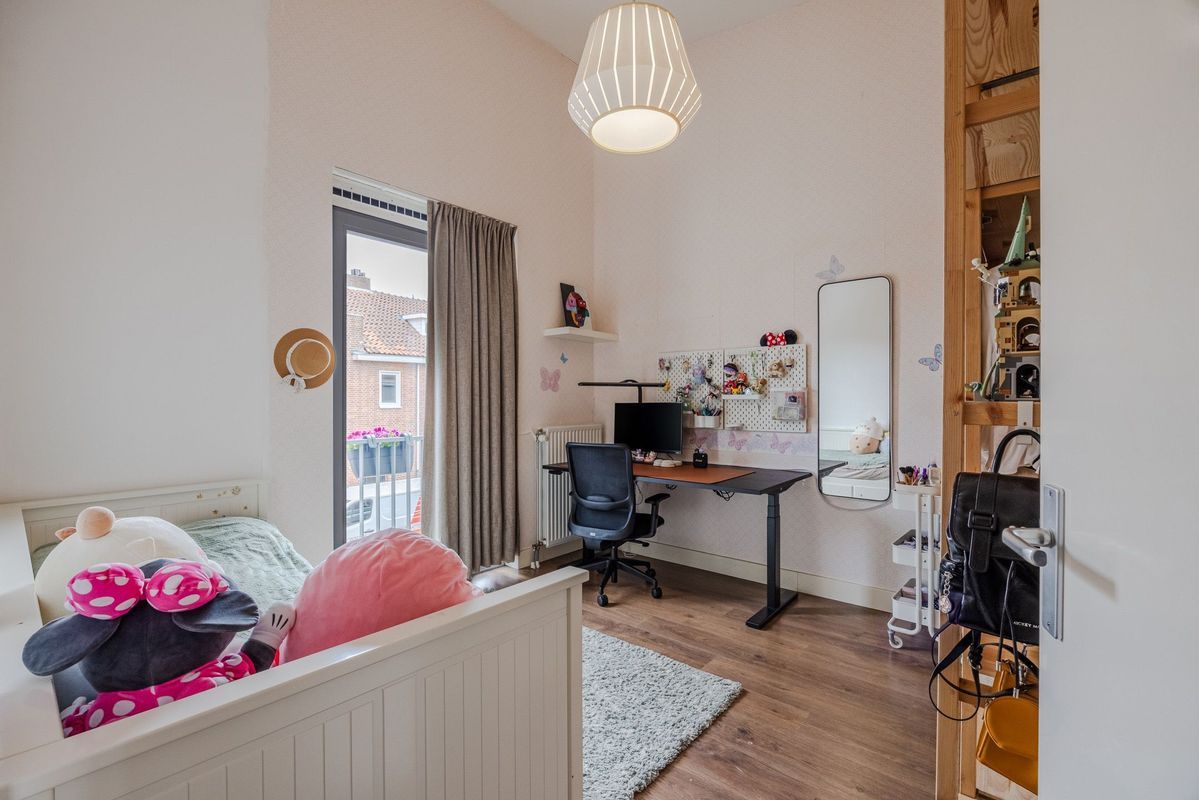 Veestraat 139 - b Photo Blur 20