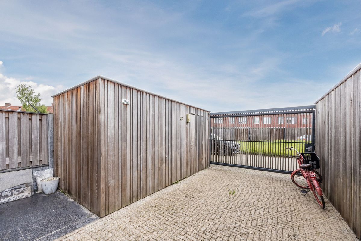Veestraat 139 - b Photo Blur 30