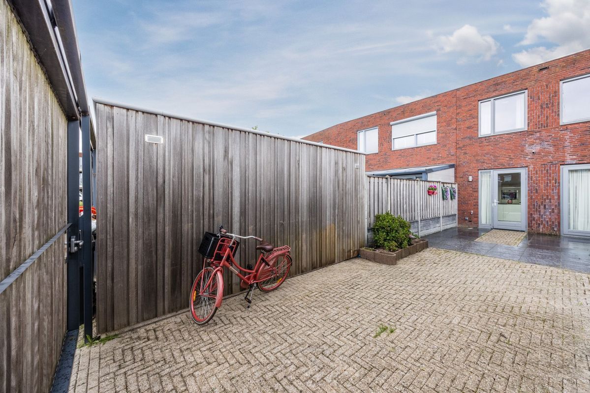 Veestraat 139 - b Photo Blur 31